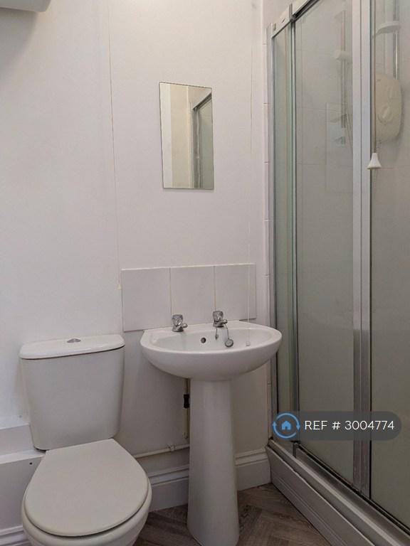 Apartment in Bristol, Wapping Wharf, Southville - More