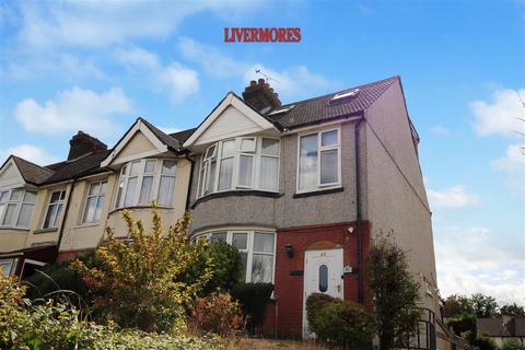 4 bedroom end of terrace house for sale, Hawley Road, Dartford
