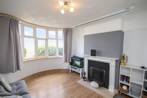 4 bedroom end of terrace house for sale, Hawley Road, Dartford