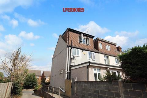 4 bedroom end of terrace house for sale, Hawley Road, Dartford