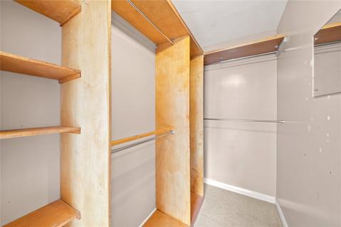 2 bedroom apartment to rent, High Street, Yiewsley, West Drayton, UB7