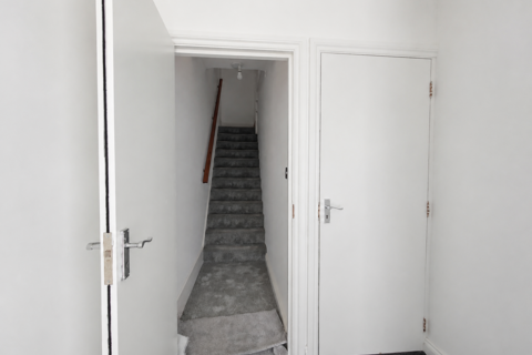 2 bedroom maisonette for sale, Bulstrode Road,  Hounslow, TW3