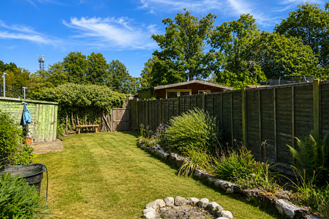 undefined, Sherborne Road, Farnborough, Hampshire