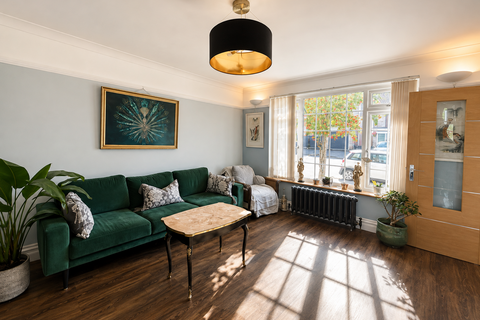 undefined, Sherborne Road, Farnborough, Hampshire
