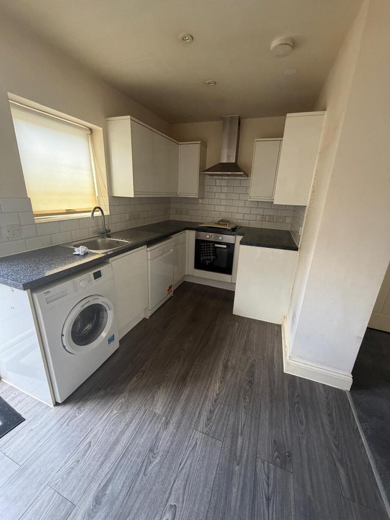 House in Dagenham - View 2