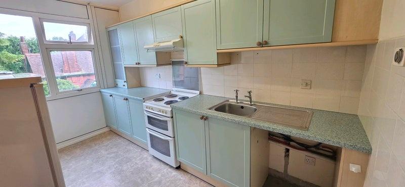 Apartment in Stockport, Heaton Mersey, The Four Heatons - View 4