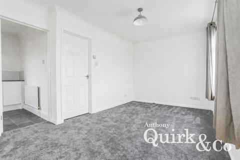1 bedroom detached bungalow for sale, Avon Road, Canvey Island, SS8