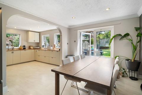 4 bedroom detached house for sale, Cedar Close, Allerton, Liverpool, L18 3NF