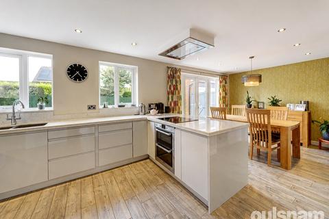 4 bedroom detached house for sale, Clifford Road, Droitwich, Worcestershire, WR9