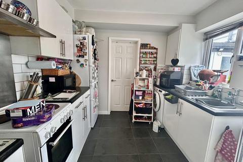 7 bedroom house for sale, Exmouth Road, Great Yarmouth