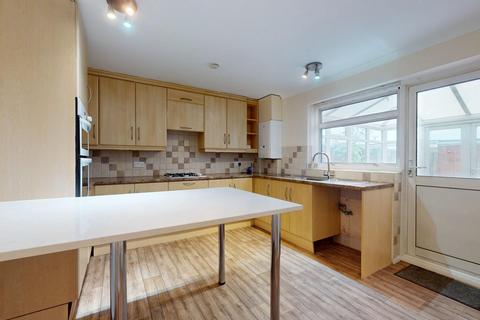 3 bedroom terraced house for sale, Lower Higham Road, Gravesend, DA12