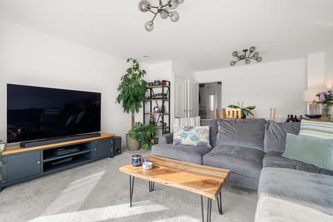 3 bedroom semi-detached house for sale, Wokingham RG40