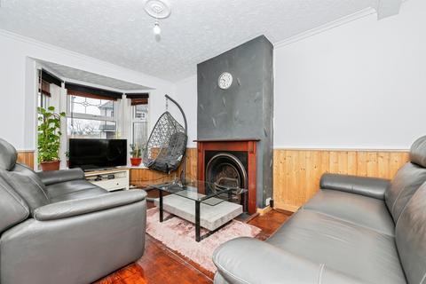 2 bedroom semi-detached house for sale, Palmerston Road, Grays