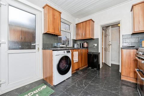 2 bedroom semi-detached house for sale, Palmerston Road, Grays