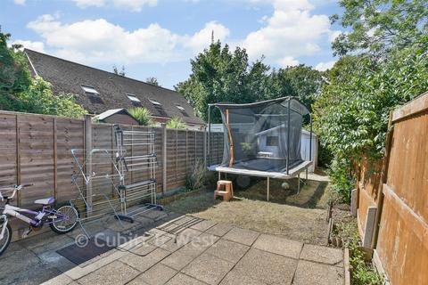 3 bedroom terraced house for sale, Brandy Way, Sutton SM2