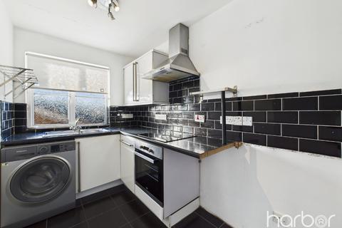 undefined, Eversley Street, Tollcross, Glasgow, City of Glasgow, G32 8HG