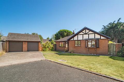 2 bedroom detached bungalow for sale, Bembridge, Isle of Wight