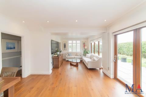 Haggerston Road, Borehamwood