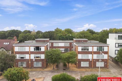 Highstone Court, New Wanstead