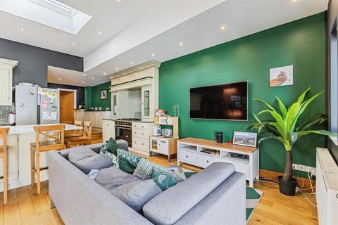 7 bedroom semi-detached house for sale, Shiphay Avenue, Torquay