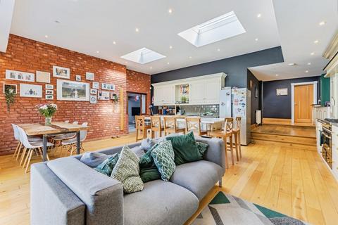 7 bedroom semi-detached house for sale, Shiphay Avenue, Torquay