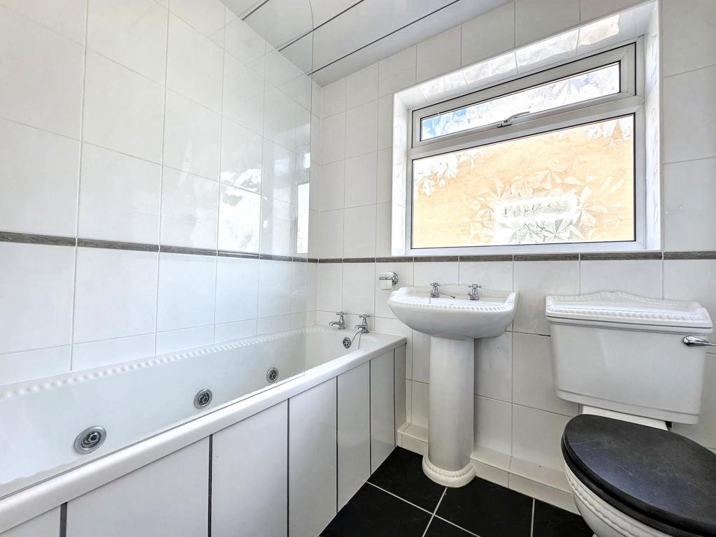 Apartment in Newcastle upon Tyne - More