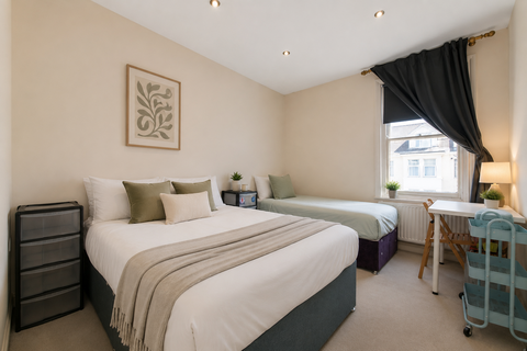 1 bedroom apartment for sale, 35-37 St. Davids Hill, Exeter EX4