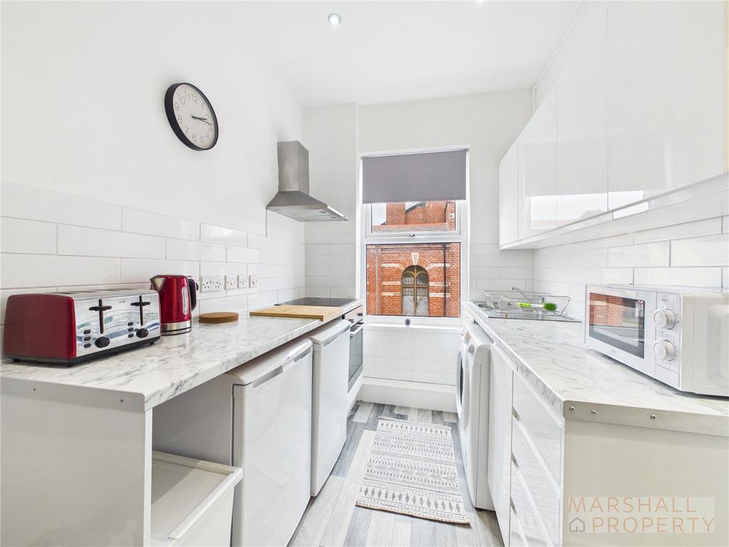 Apartment in Liverpool, Wavertree - View 4