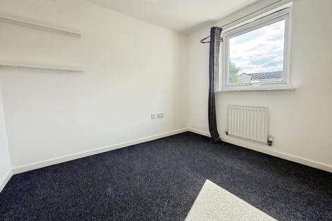2 bedroom flat for sale, Merlin Walk