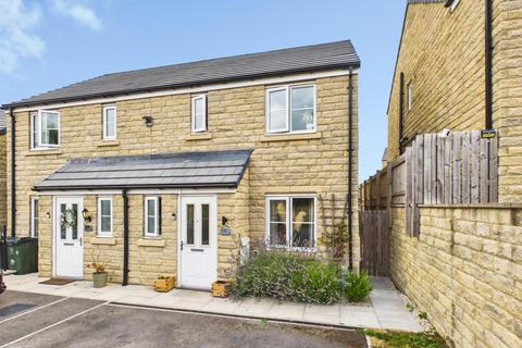 3 bedroom semi-detached house for sale, Bream Rise, Thackley, Bradford