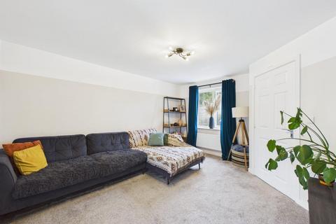 3 bedroom semi-detached house for sale, Bream Rise, Thackley, Bradford