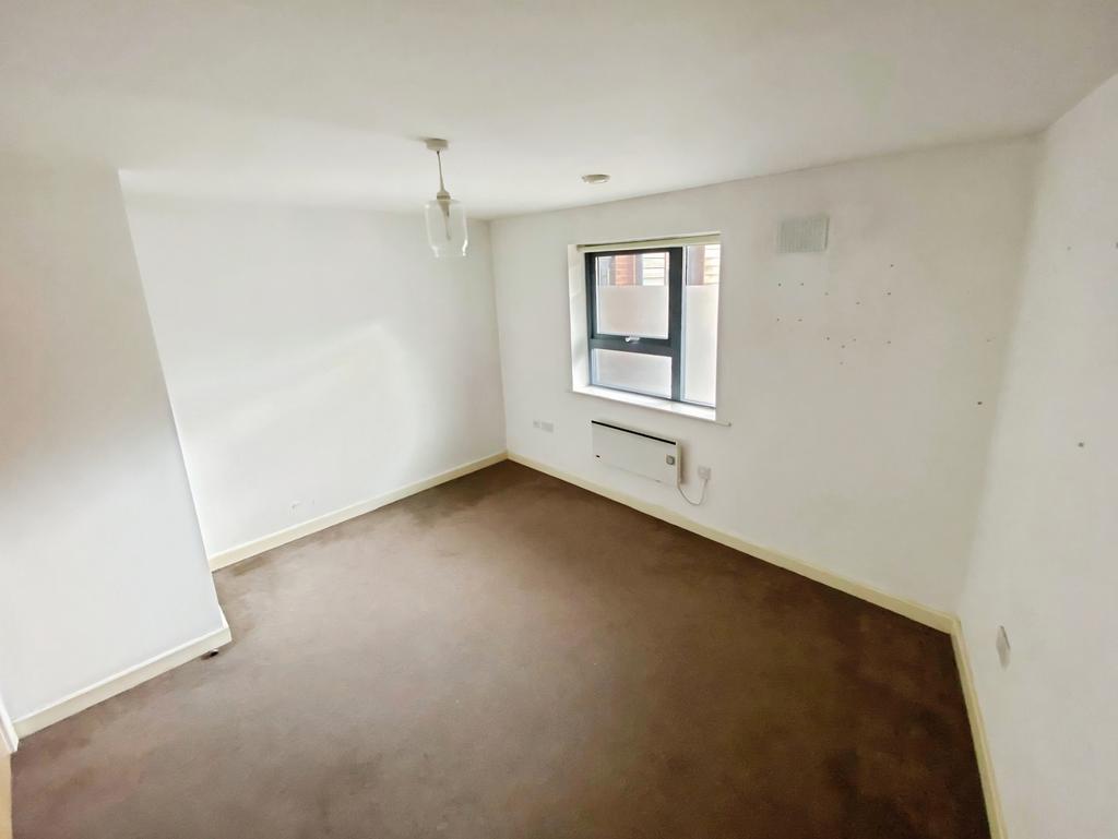 Apartment in Sheffield - View 3