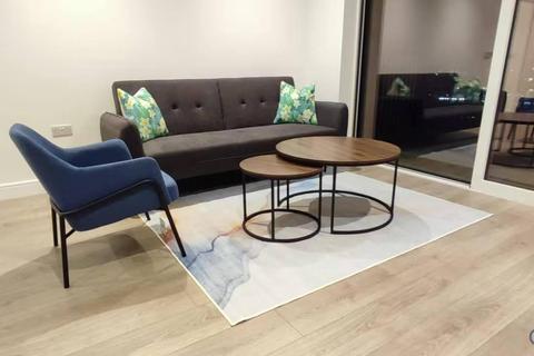 2 bedroom flat to rent, 12 Quay Walk, HA0