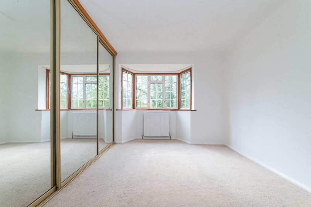 House in London - View 5