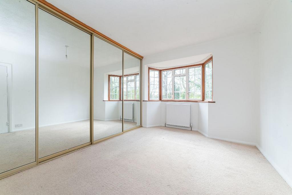 House in London - More