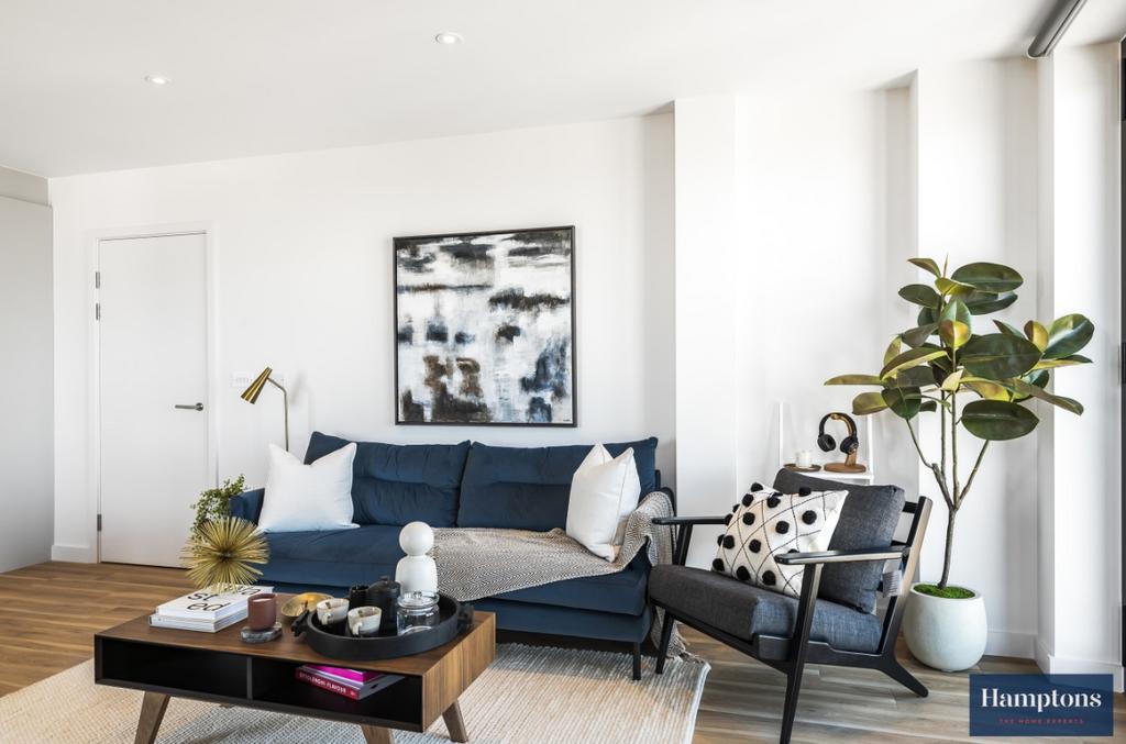 Apartment in Croydon - View 3