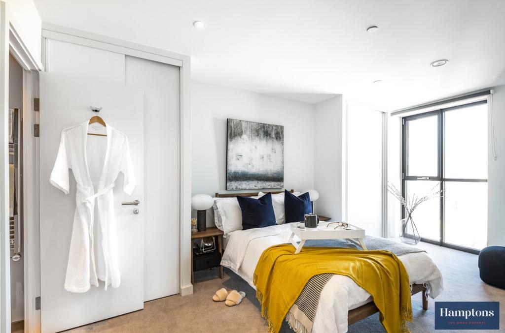 Apartment in Croydon - View 4