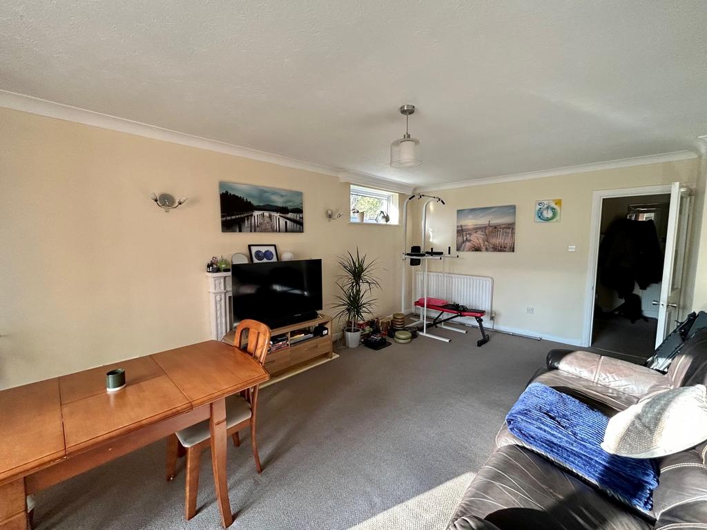 Apartment in Bournemouth - View 5