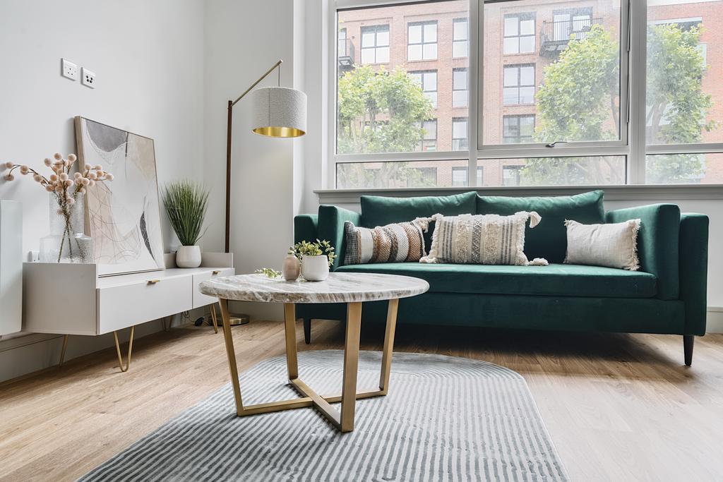Apartment in LONDON - View 3