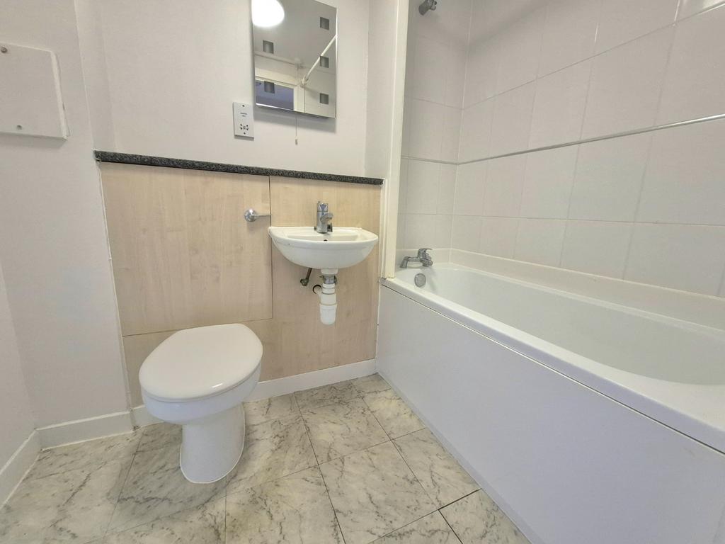 Apartment in Bournemouth - View 5