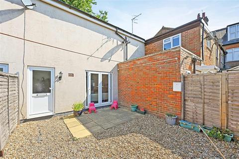 undefined, Higham Mead, CHESHAM