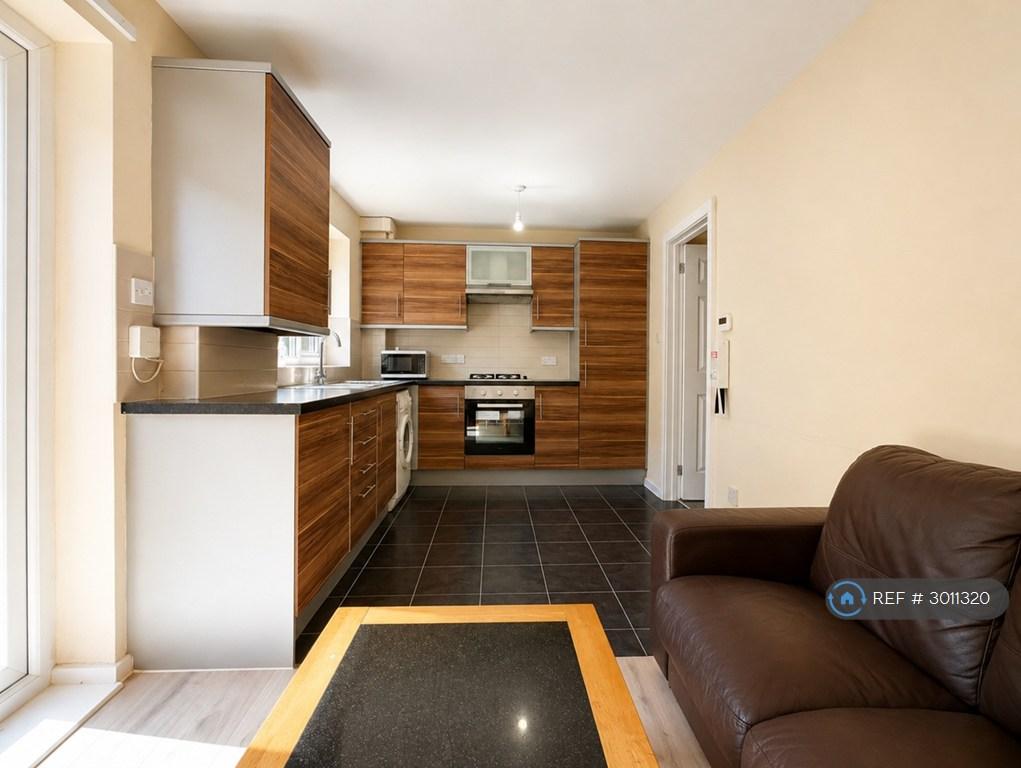 House in Sheffield, South Yorkshire - View 3