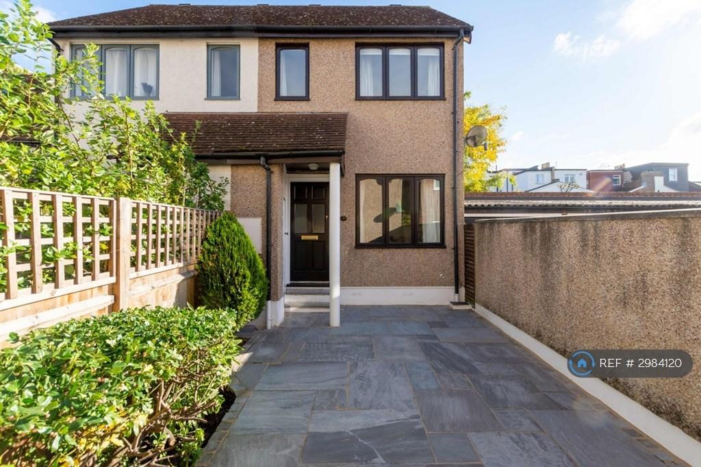 House in London - View 3