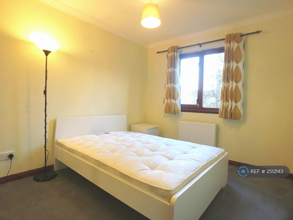 Apartment in Glasgow - View 3