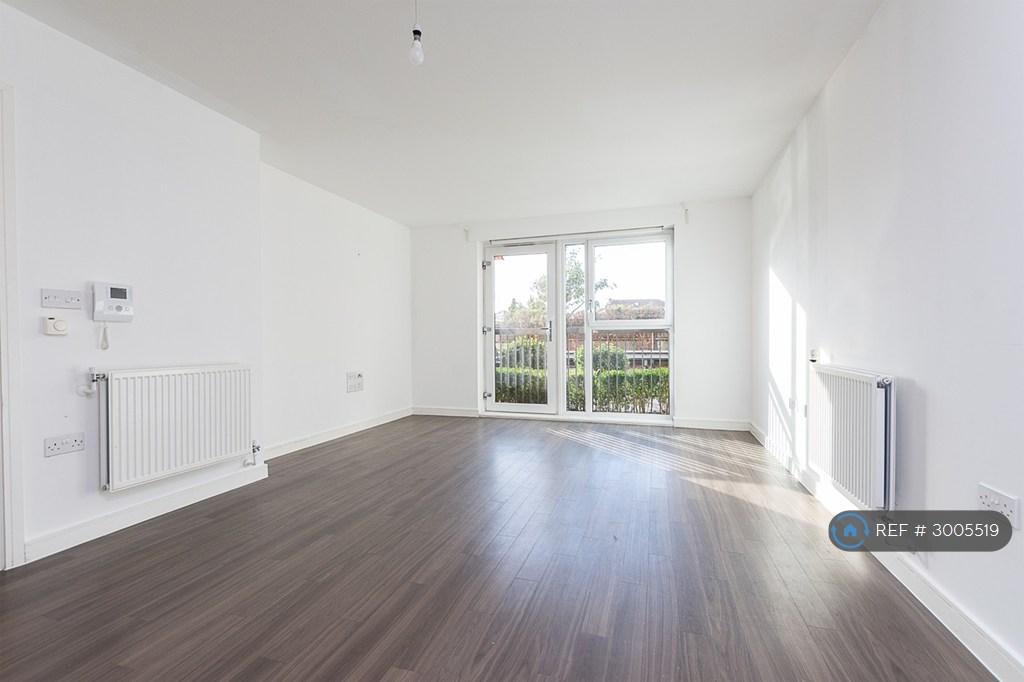 Apartment in New Addington, Croydon - View 4