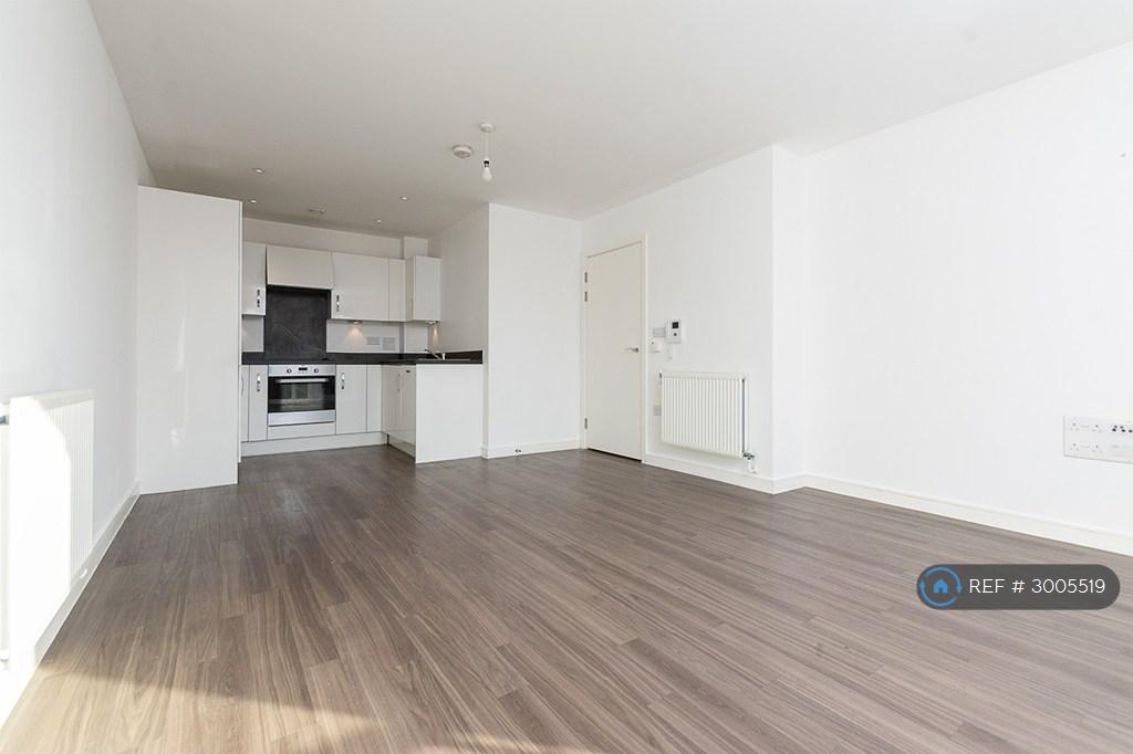 Apartment in New Addington, Croydon - View 5