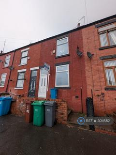 2 bedroom terraced house to rent, Blackley New Road, Manchester, M9