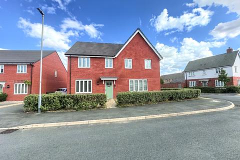 3 bedroom semi-detached house for sale, Blackbird Gardens, Langford, Biggleswade, SG18