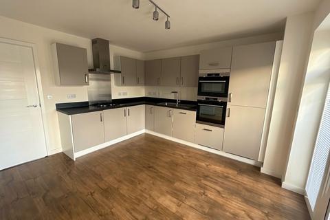3 bedroom semi-detached house for sale, Blackbird Gardens, Langford, Biggleswade, SG18