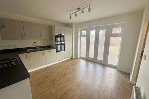 3 bedroom semi-detached house for sale, Blackbird Gardens, Langford, Biggleswade, SG18